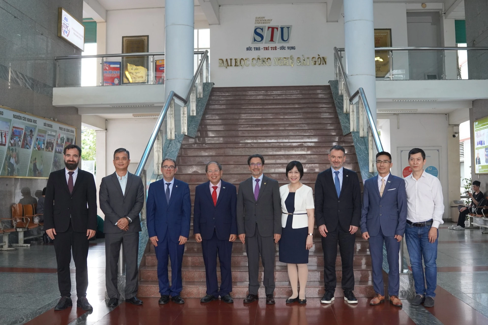 Trường Đại học Công nghệ Sài Gòn (STU) gặp gỡ Đại học Barcelona (UB) thúc đẩy hợp tác giáo dục quốc tế Việt Nam – Tây Ban Nha
